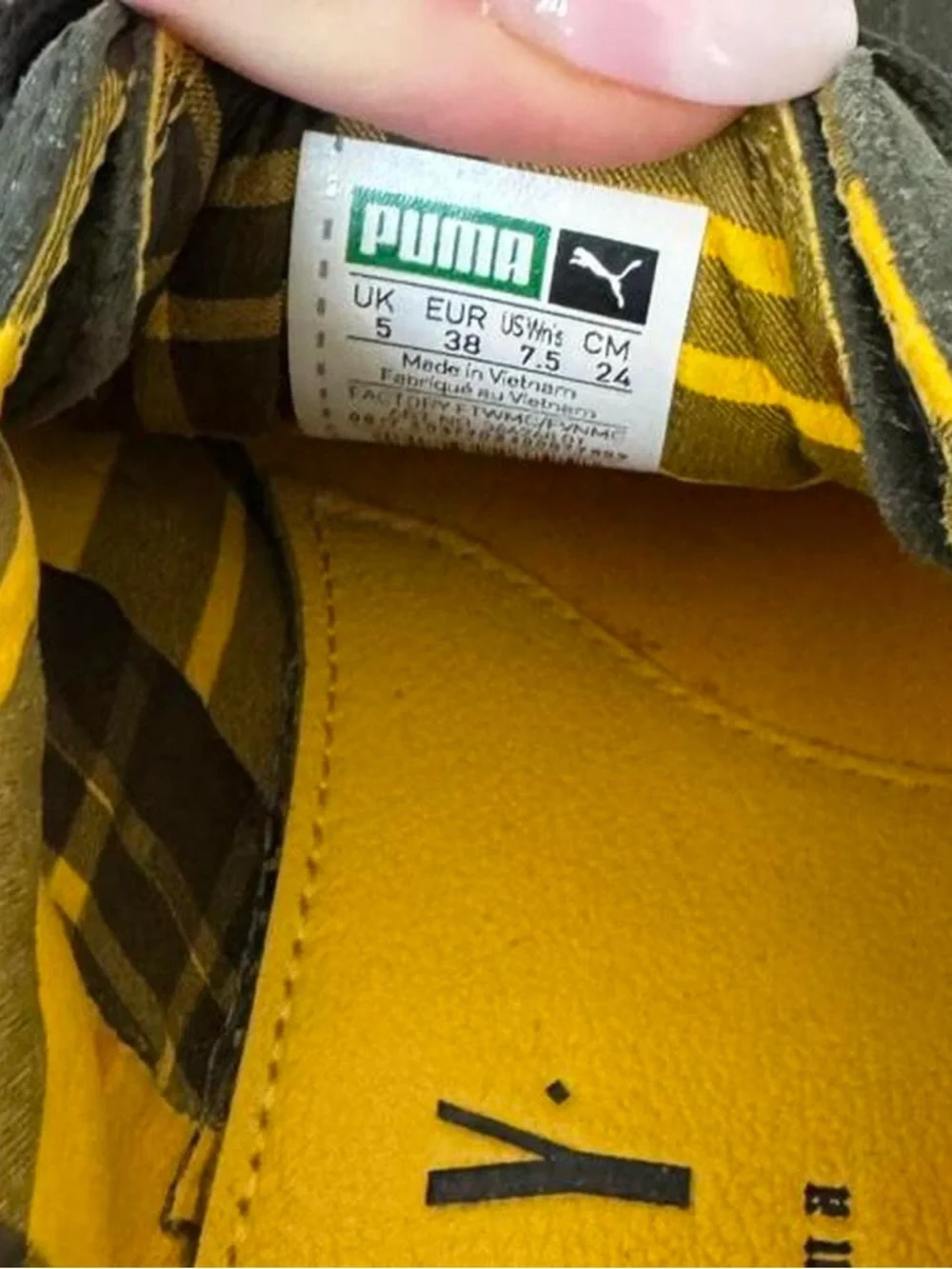Fenty Puma by Rihanna Suede Cleated Creeper • Yellow & Grey • Women’s 7.5 • Rare
